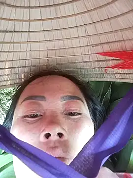 CoMay003 online show from April 2026 05:34:01 AM