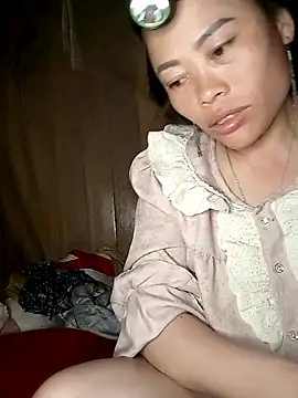 CoMay003 online show from April 2026 08:27:01 PM