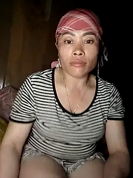 CoMay003 online show from March 2026 01:45:01 PM