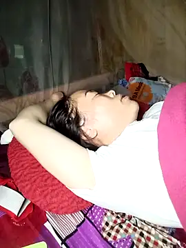 Snapshot of CoMay003 chatting on October 2025 07:25:01 PM CoMay003 online show from October 2025 07:25:01 PM