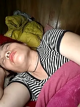 CoMay003 online show from March 2026 06:00:01 PM