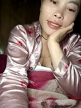 CoMay003 online show from March 2026 05:39:02 PM