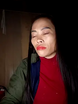 Snapshot of CoMay003 chatting on November 2025 02:50:01 PM CoMay003 online show from November 2025 02:50:01 PM