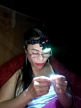 CoMay003 online show from December 2025 02:39:01 PM