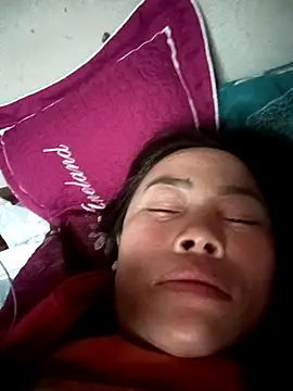 CoMay003 online show from March 2026 05:57:02 AM