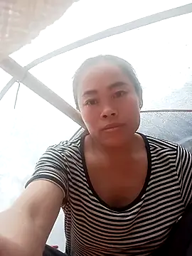 CoMay003 online show from September 2025 01:45:01 AM