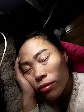 Snapshot of CoMay003 chatting on November 2025 02:05:02 AM CoMay003 online show from November 2025 02:05:02 AM