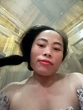 CoMay003 online show from October 2025 04:52:02 PM