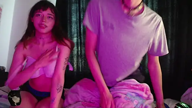 MixiPeach online show from January 2026 12:53:02 PM