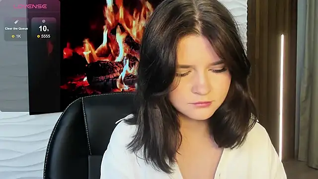 Snapshot of MoriGirl chatting on September 2025 01:33:02 PM MoriGirl online show from September 2025 01:33:02 PM