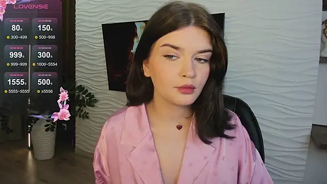 Snapshot of MoriGirl chatting on October 2025 01:01:01 PM MoriGirl online show from October 2025 01:01:01 PM