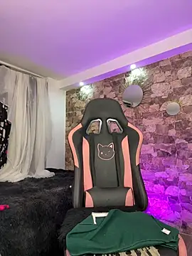 samiacooper25 online show from March 2026 09:53:02 AM