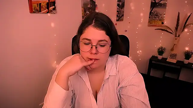 Snapshot of _Lovely_Mary chatting on September 2025 08:03:01 AM  Lovely Mary online show from September 2025 08:03:01 AM