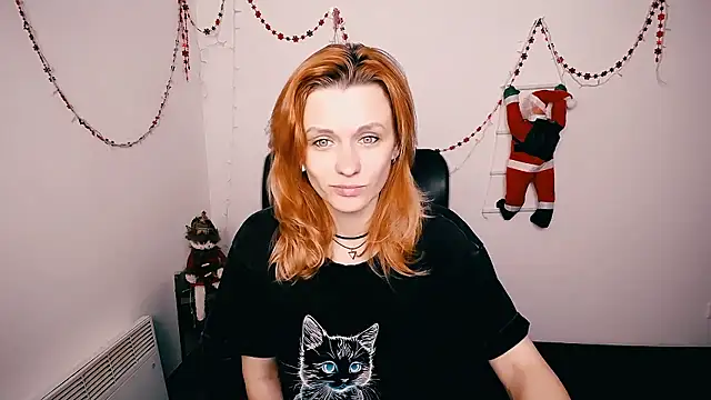 Snapshot of PeppyMia chatting on January 2026 06:42:02 AM PeppyMia online show from January 2026 06:42:02 AM