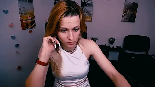 Snapshot of PeppyMia chatting on November 2025 06:23:01 AM PeppyMia online show from November 2025 06:23:01 AM