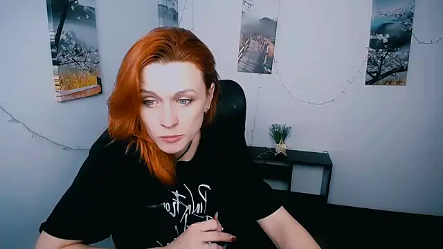 Snapshot of PeppyMia chatting on February 2026 07:31:02 AM PeppyMia online show from February 2026 07:31:02 AM