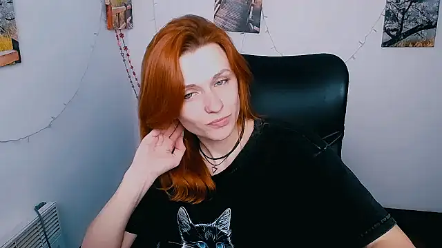 Snapshot of PeppyMia chatting on February 2026 07:19:02 AM PeppyMia online show from February 2026 07:19:02 AM