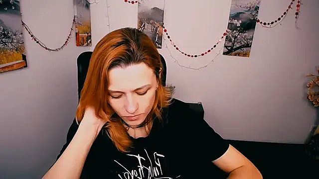 Snapshot of PeppyMia chatting on February 2026 07:17:01 AM PeppyMia online show from February 2026 07:17:01 AM