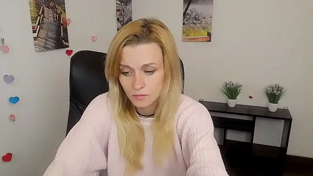 PeppyMia online show from October 2025 07:10:01 AM