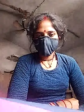 MISS-KAYA online show from November 2025 06:23:02 PM