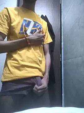 Snapshot of fckboy987 chatting on December 2025 03:28:02 PM fckboy987 online show from December 2025 03:28:02 PM