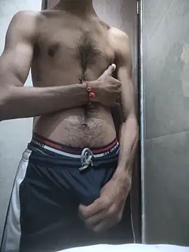 Snapshot of fckboy987 chatting on December 2025 06:53:01 PM fckboy987 online show from December 2025 06:53:01 PM