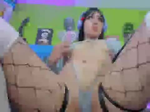 AnnaMarss online show from November 2025 05:11:01 AM