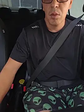 Carloskasado online show from September 2025 01:05:02 PM