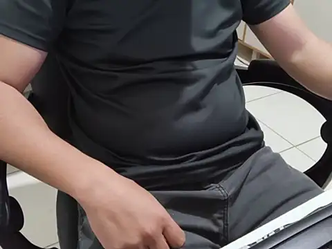 Carloskasado online show from July 2026 11:16:01 PM