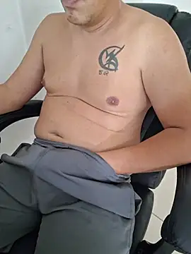 Carloskasado online show from September 2025 04:40:02 PM