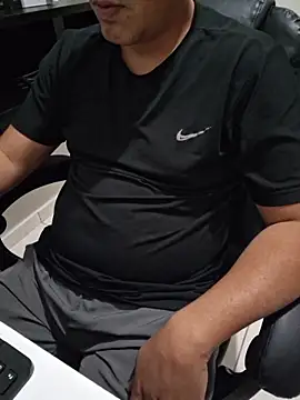 Carloskasado online show from October 2025 11:36:02 PM