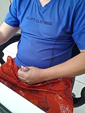 Carloskasado online show from January 2026 01:26:02 PM