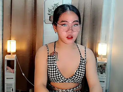 Snapshot of asian_slutt143 chatting on April 2026 07:37:01 AM asian slutt143 online show from April 2026 07:37:01 AM