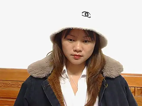 Sisi dy01 online show from November 2025 02:34:02 AM