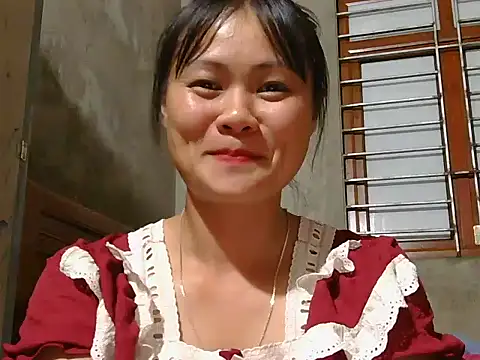 Sisi dy01 online show from September 2025 01:40:01 PM