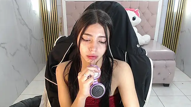 alehp rose s online show from December 2025 01:21:02 PM