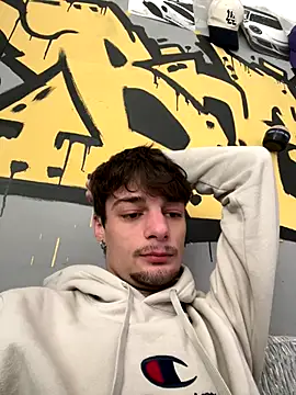 purplecristian online show from October 2025 12:49:01 PM