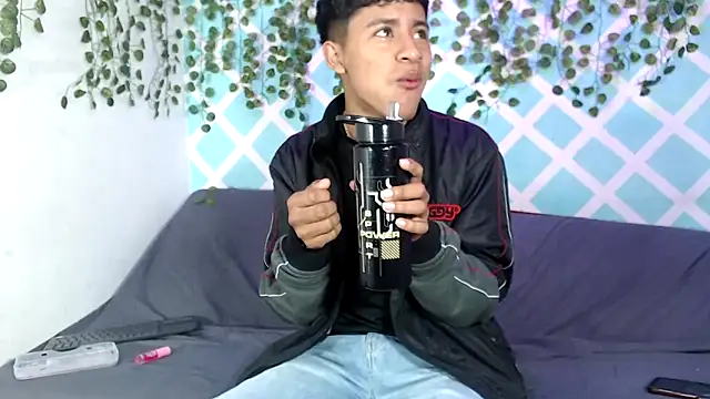 sebas boys577 online show from September 2025 01:55:01 PM