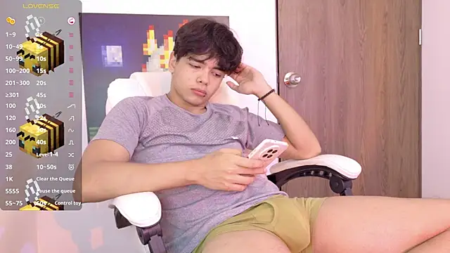 an drew18 online show from January 2026 01:04:01 PM