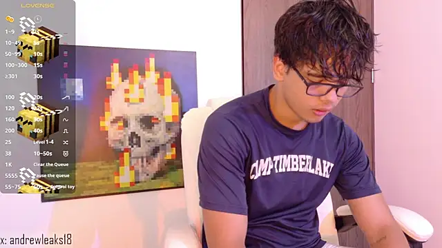 an drew18 online show from November 2025 07:57:01 PM