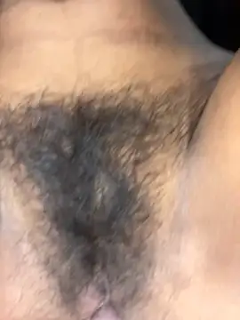 tanisha-2005 online show from September 2025 05:00:01 PM