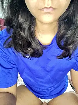 Snapshot of tanisha-2005 chatting on December 2025 11:54:01 PM tanisha-2005 online show from December 2025 11:54:01 PM