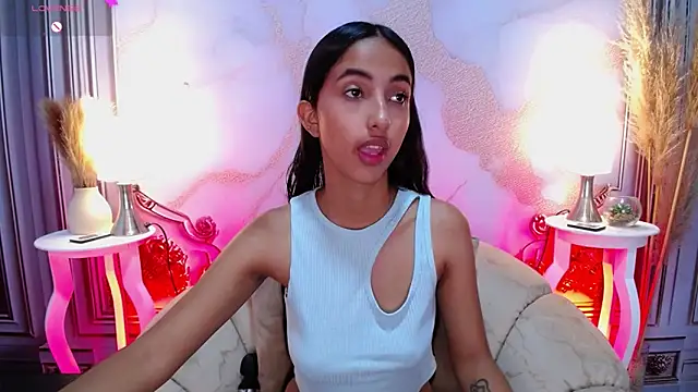 Snapshot of MilkyLally chatting on September 2025 01:53:02 PM MilkyLally online show from September 2025 01:53:02 PM