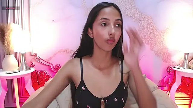 Snapshot of MilkyLally chatting on September 2025 12:40:01 PM MilkyLally online show from September 2025 12:40:01 PM