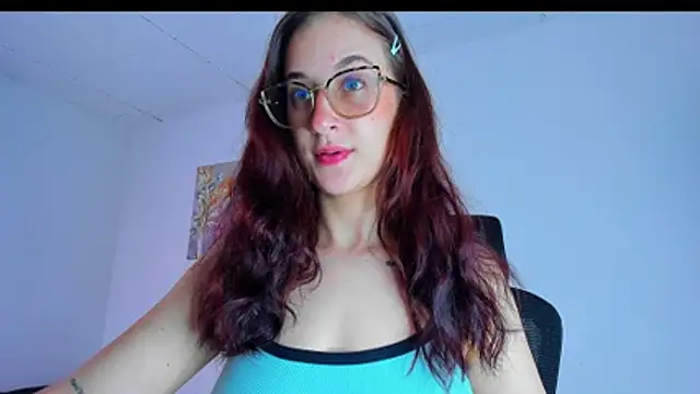 Snapshot of Laura_Ivy chatting on June 2026 01:09:02 PM Laura Ivy online show from June 2026 01:09:02 PM