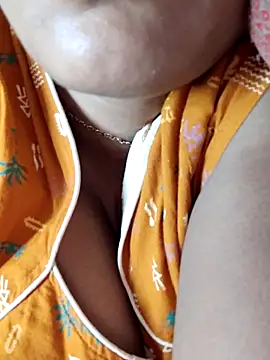 spicysuhana online show from February 2026 11:00:02 PM