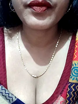 spicysuhana online show from December 2025 11:05:02 PM