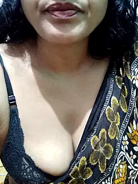 spicysuhana online show from October 2025 10:33:01 PM