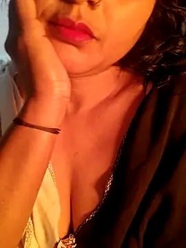 spicysuhana online show from January 2026 01:09:01 AM