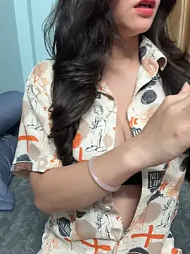 Voyerra g online show from February 2026 02:03:01 PM